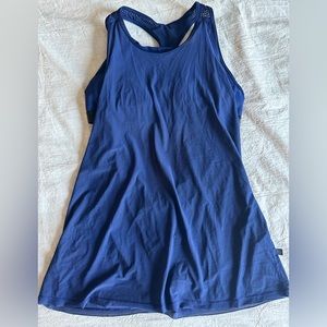 Lululemon high neck tank with sports bra